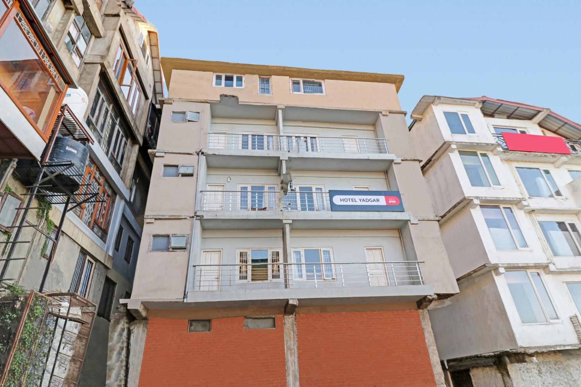 Flagship Hotel Yadgar Shimla Bagian luar foto